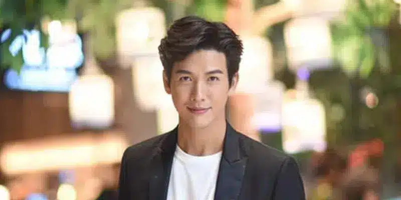 Beyond merely fulfilling an executive role, the CEO of Happyluke has crafted strategic directions, steering the brand towards sustainable growth. His remarkable achievements stand as clear evidence of his astute leadership approach.